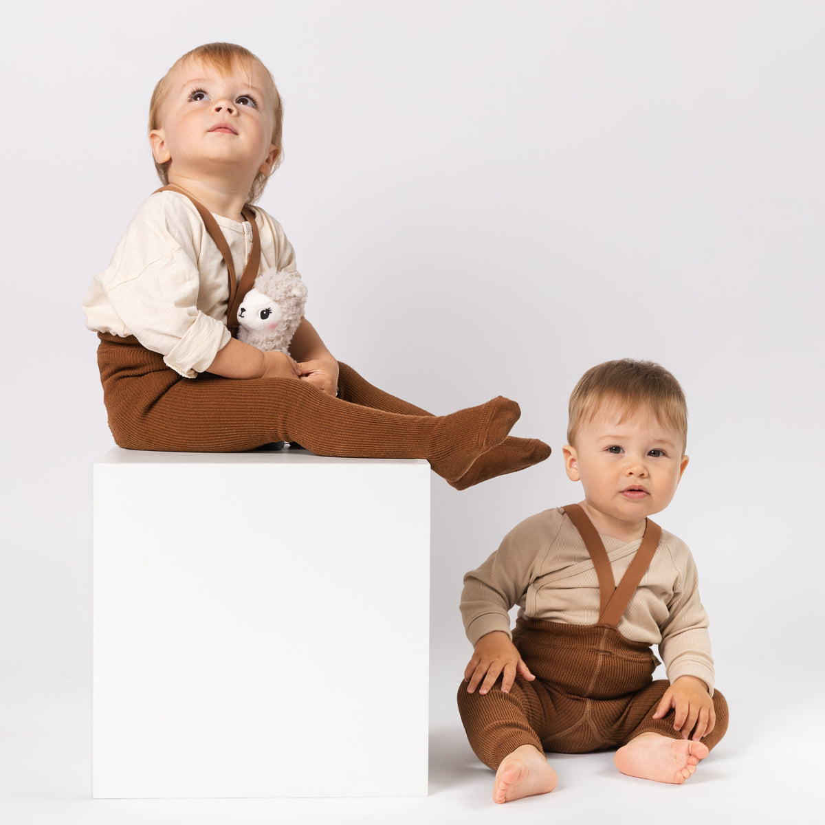Collants à bretelles – Noisette (mélange laine de baby alpaga)