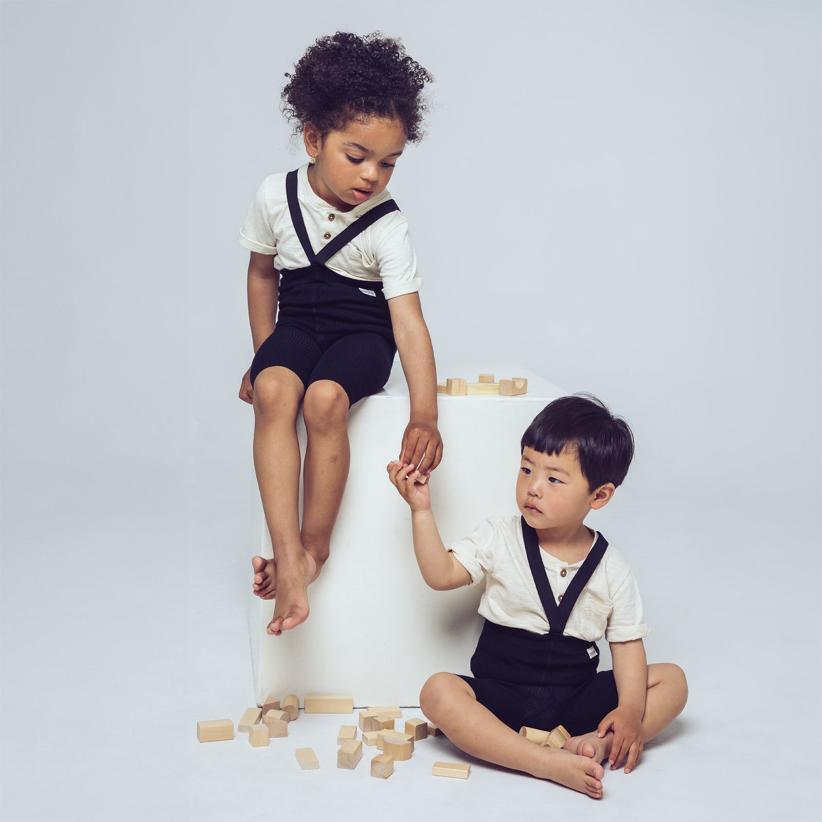 Collants Courts à Bretelles - Noir Carbone